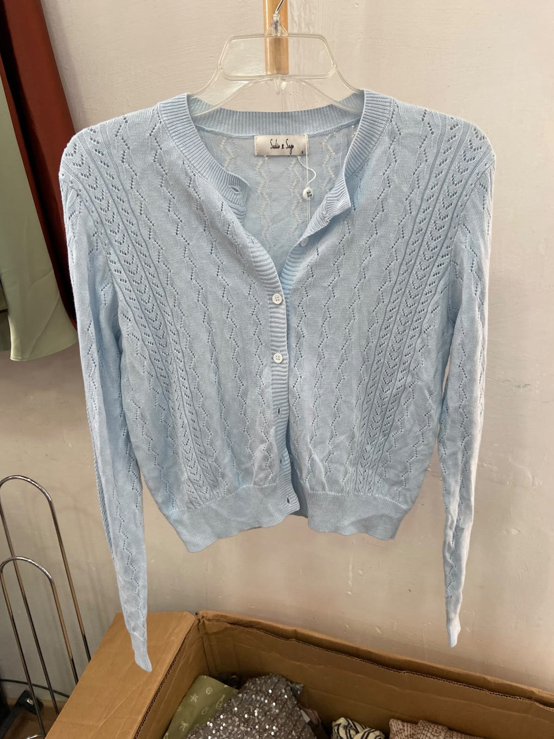 Cárdigan de Punto Azul Cielo con Textura Artesanal