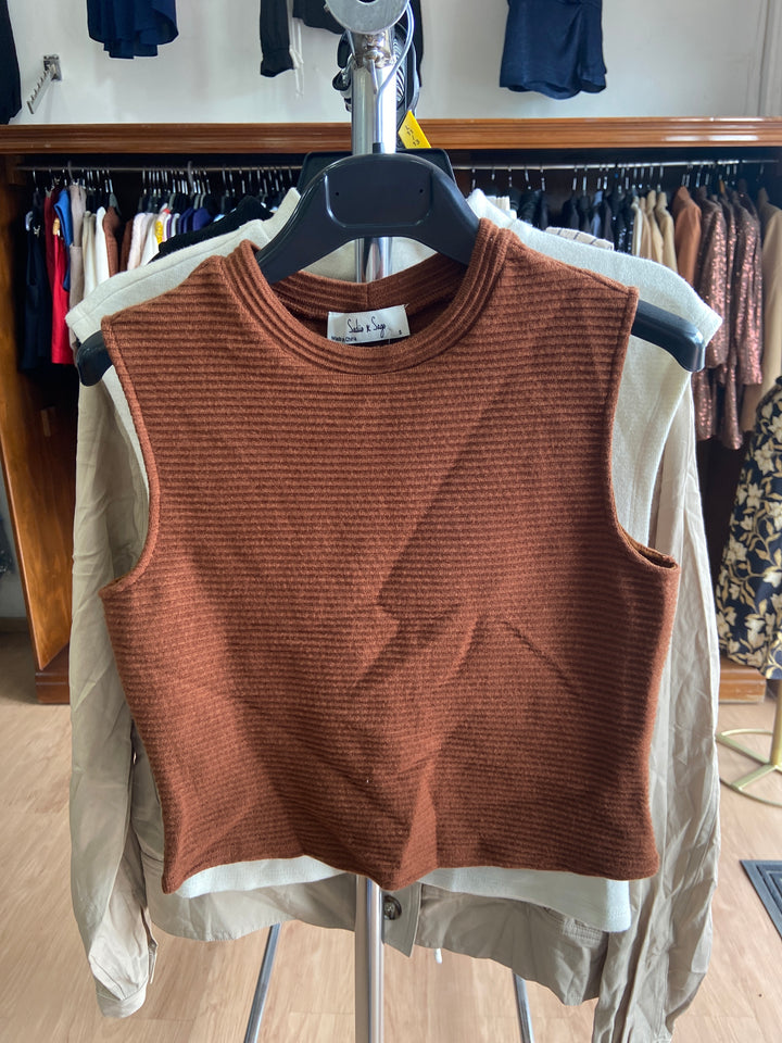 Blusa café