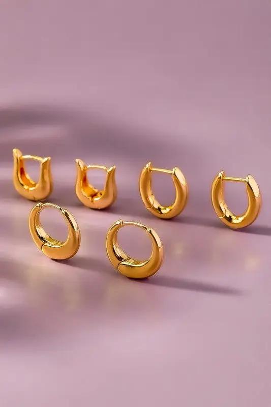 Set de 3 Aretes Huggies Dorados | Argolla Redonda, Ovalada y Tulipán | Acero Inoxidable Chapado en Oro by LA3accessories