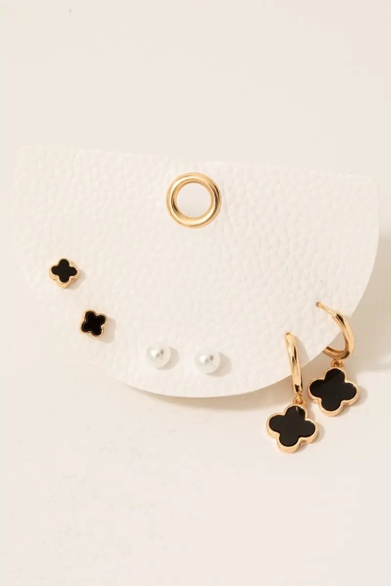 Set de 3 Aretes con Perlas y Tréboles by Fame Accessories