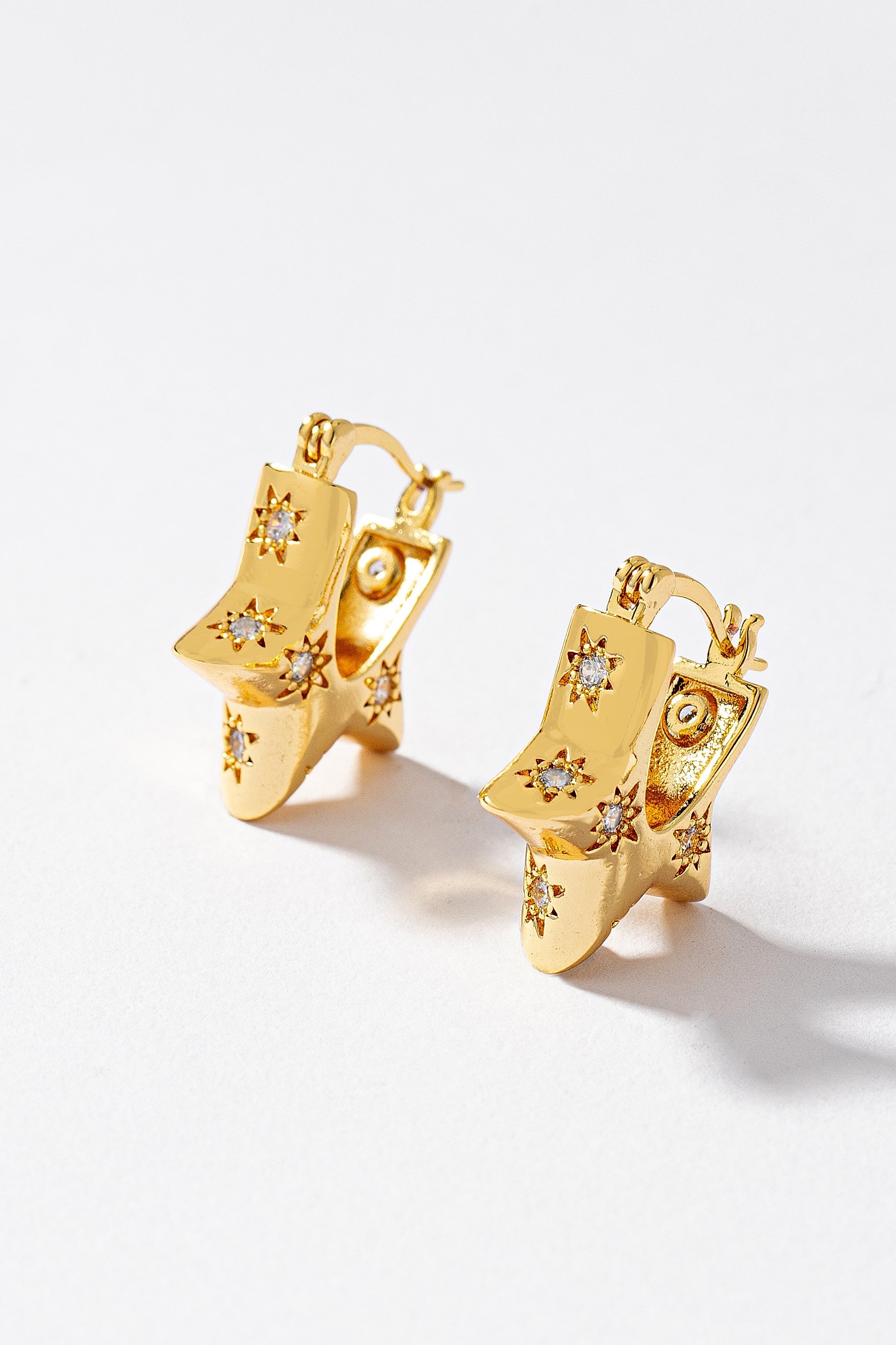 Pendientes de Aro Estrella Brillante - Joyería de Latón Resistente al Agua para Mujer