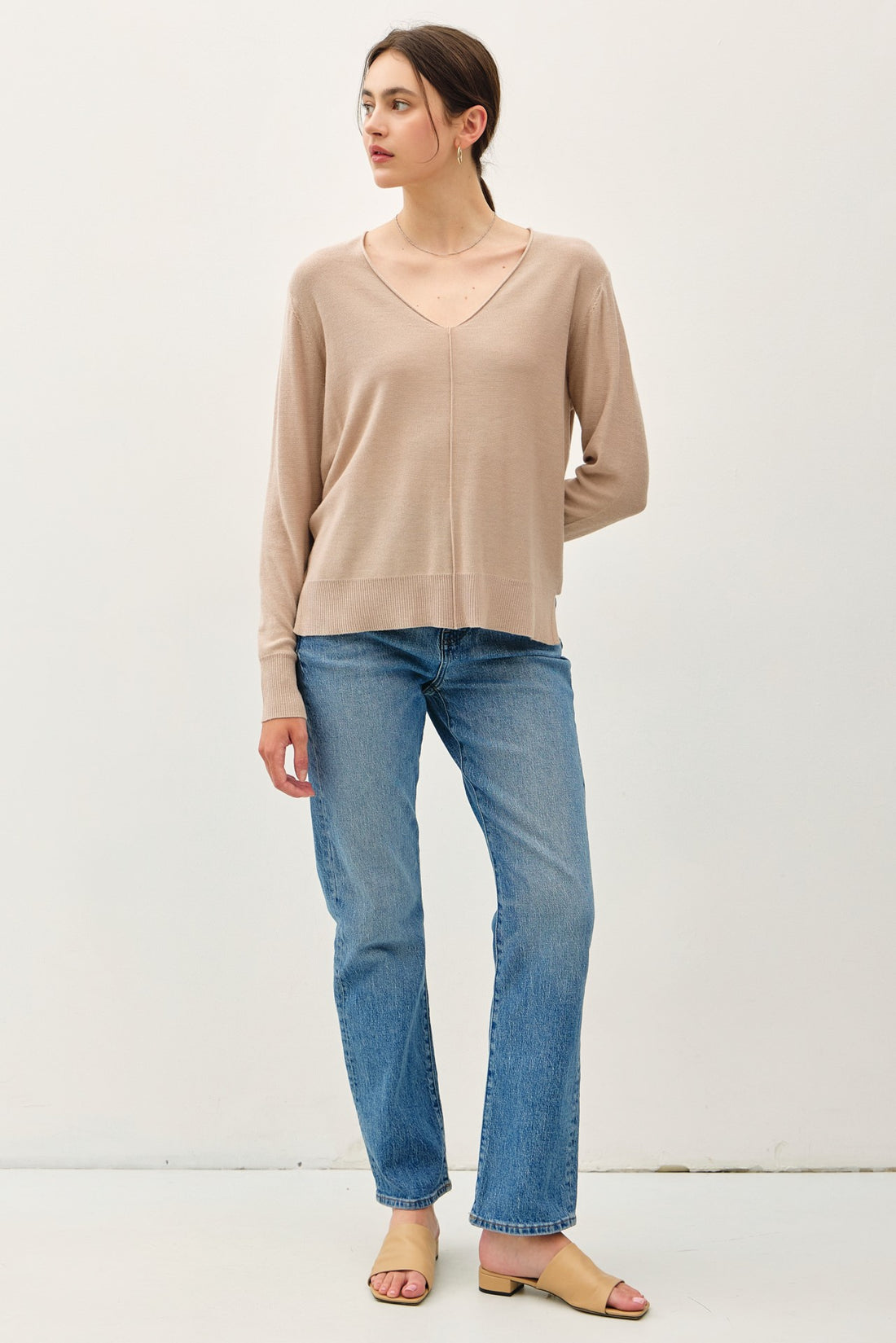Classic Lightweight V-neck Knit Sweater