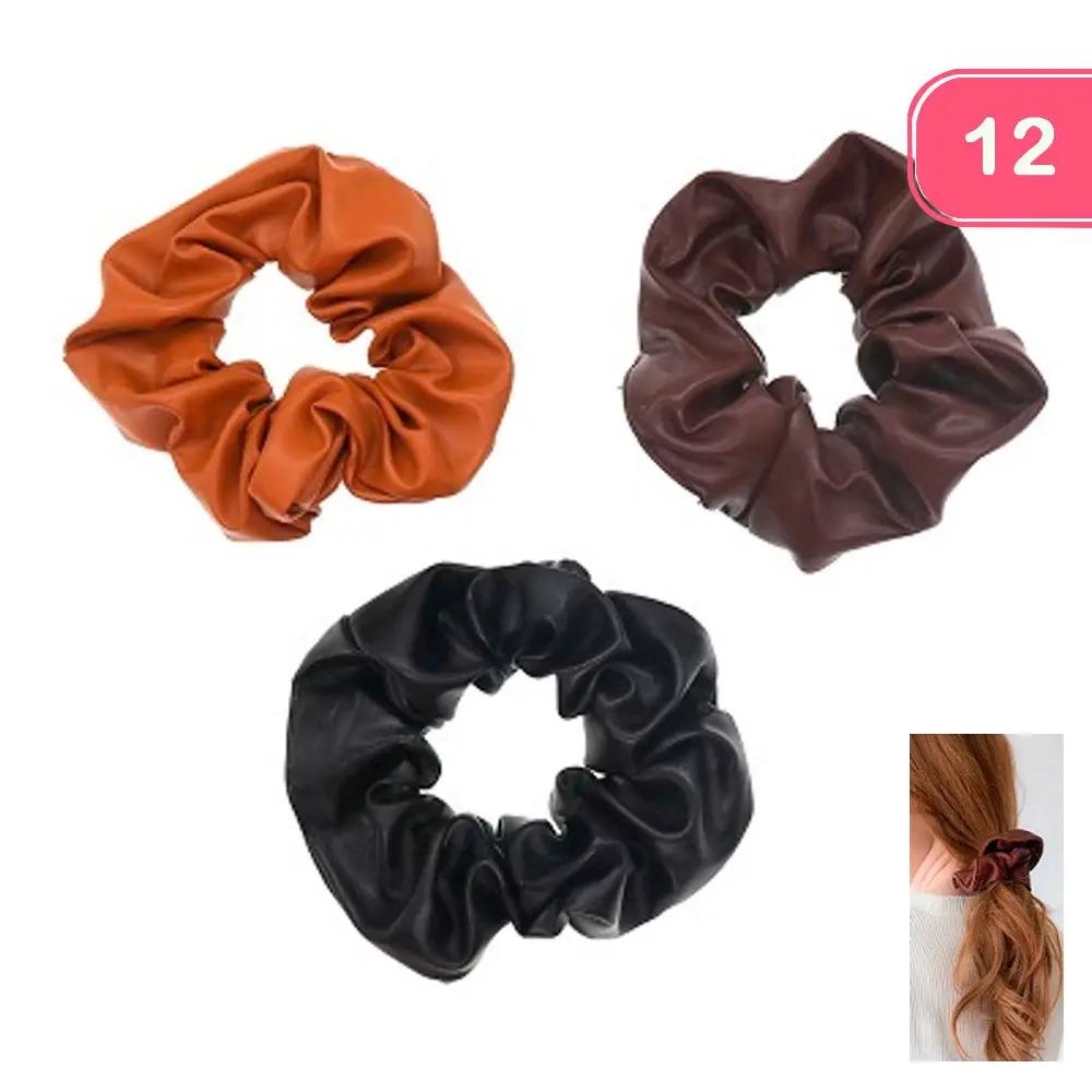 Scrunchies vinipiel by Yanet Collective