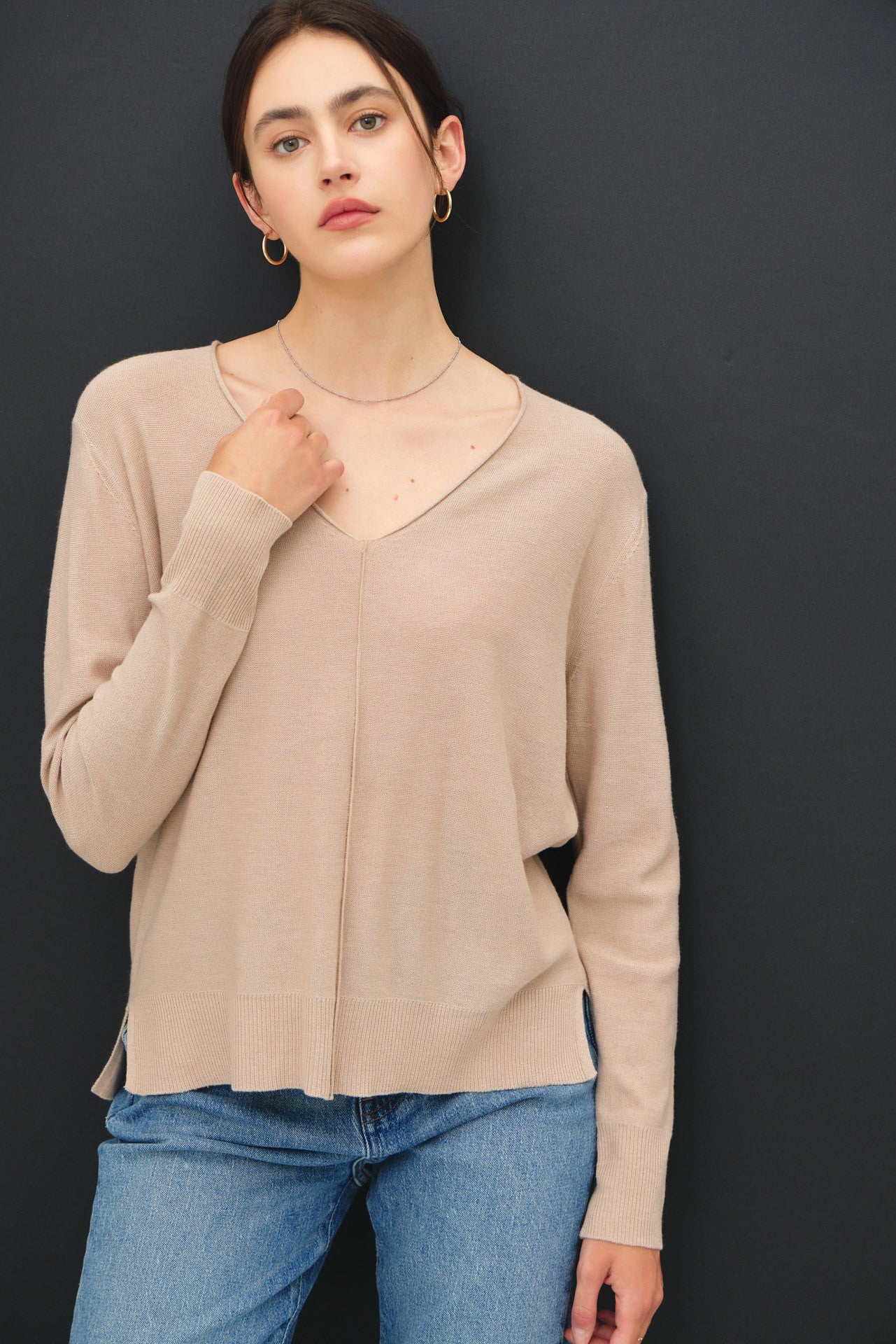 Classic Lightweight V-neck Knit Sweater