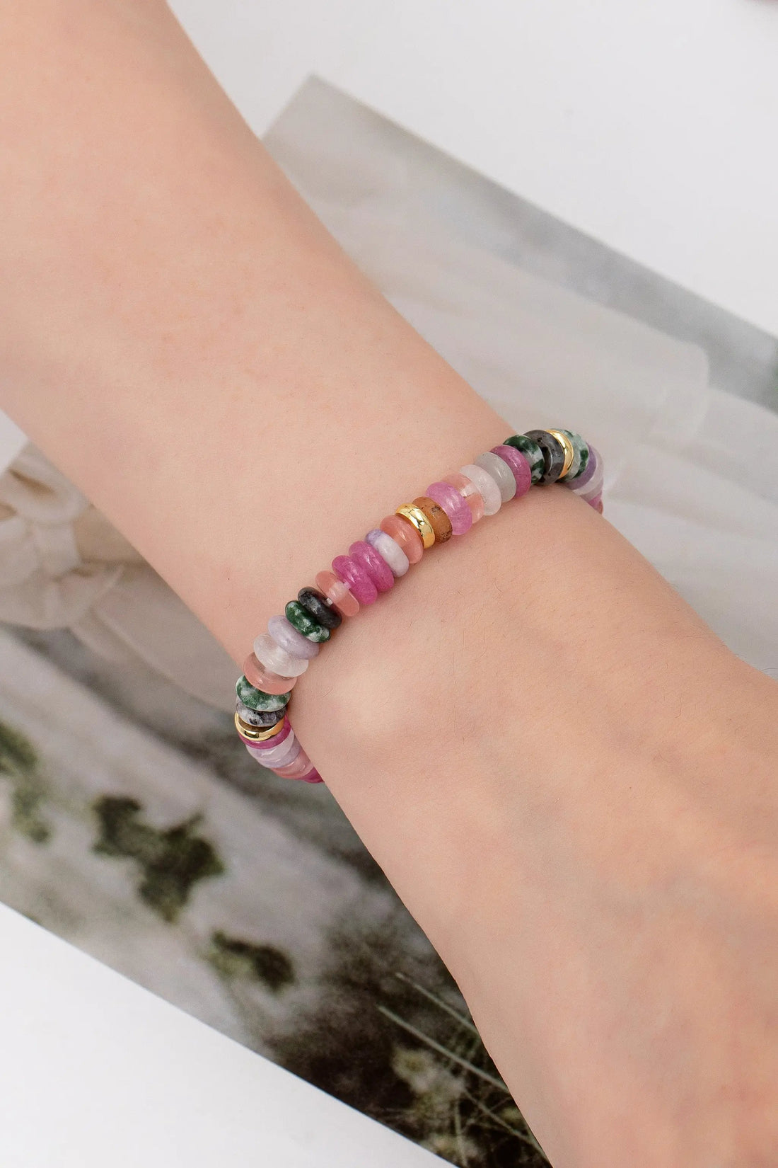 Elegante Pulsera Elástica de Cuentas de Ágata | Joyería Exclusiva by Yanet Collective