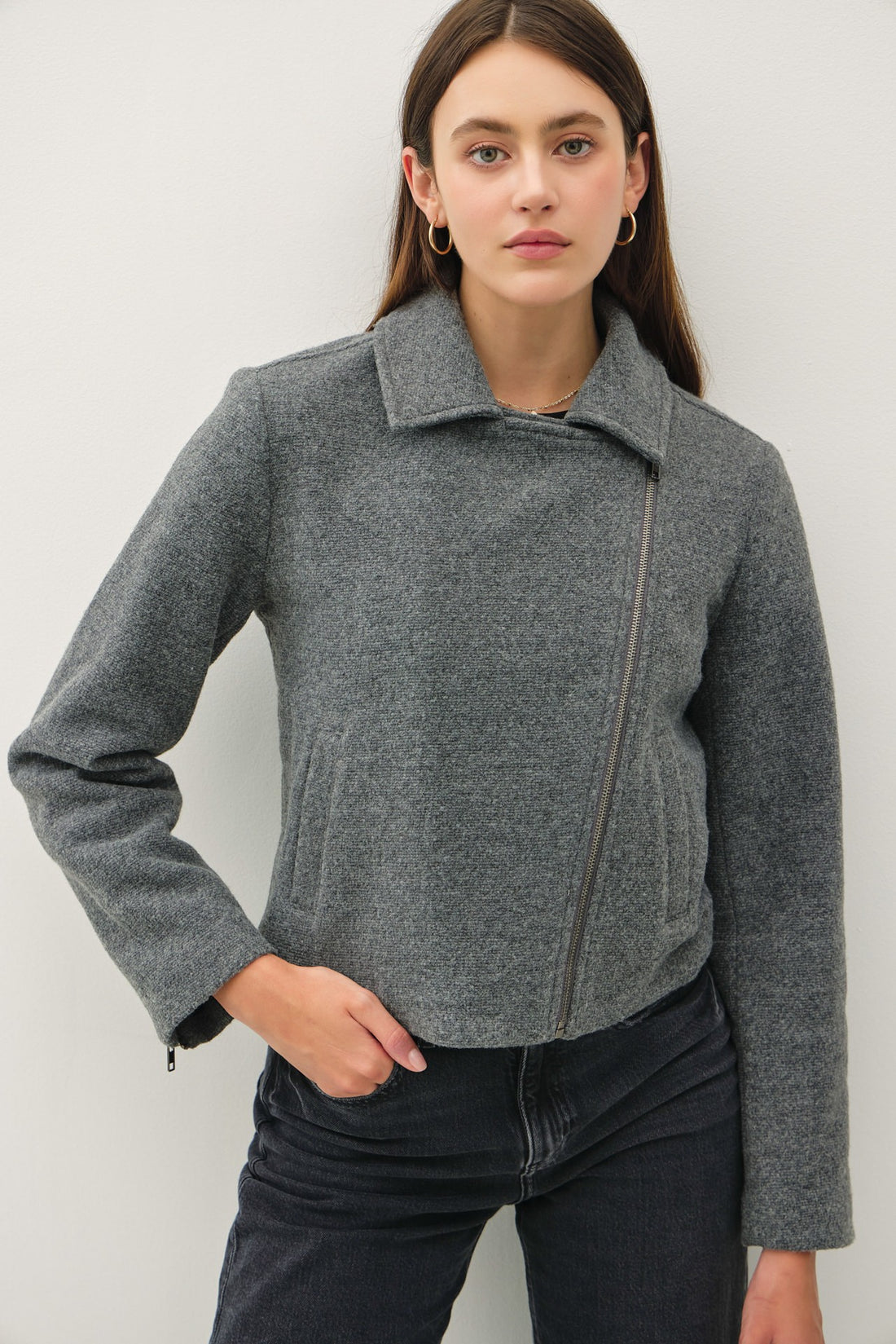 Chaqueta Estilo Moto Corta Estética y Elegante