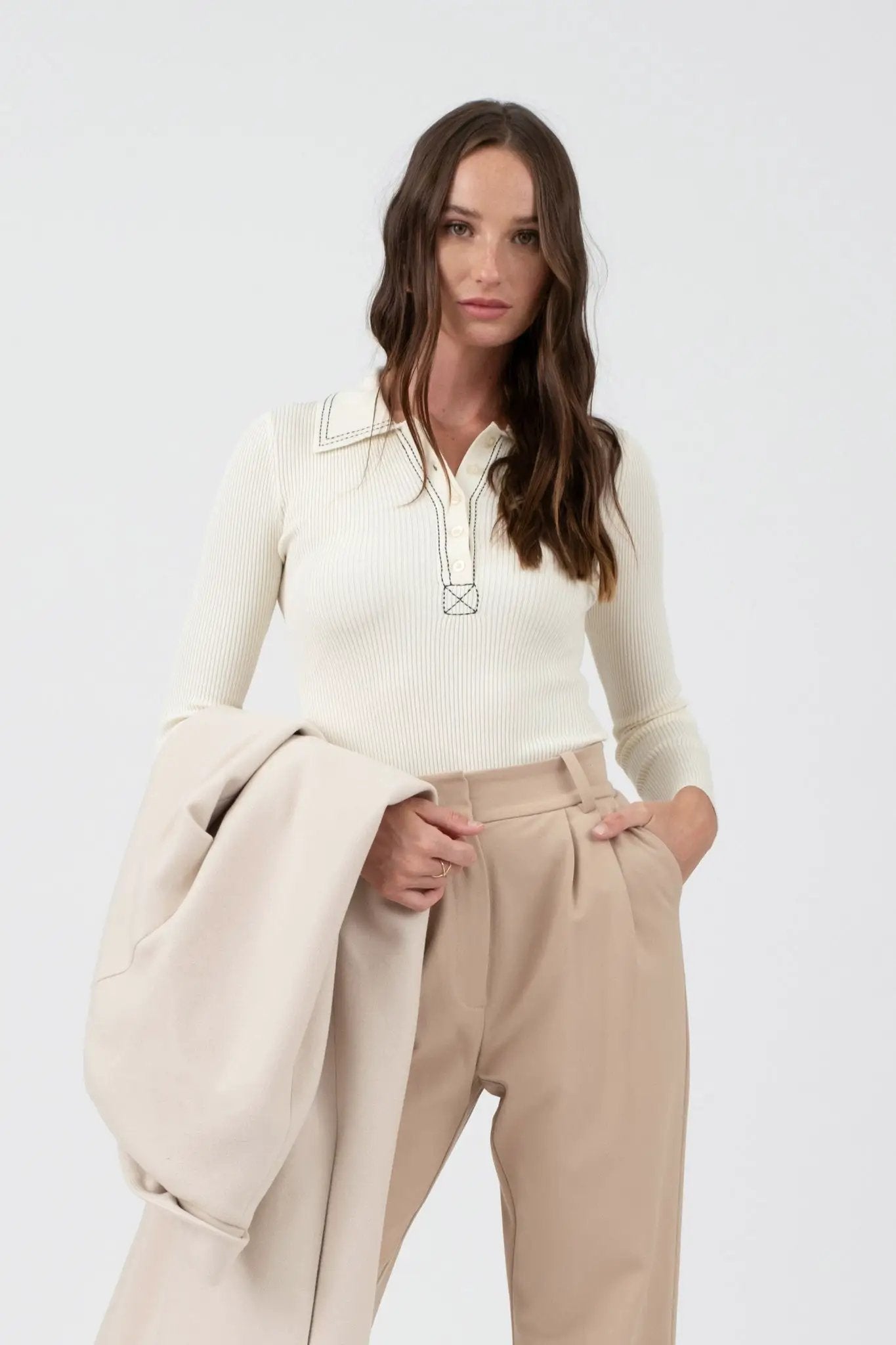 Blusa Tejido de Punto Beige Manga Larga by Yanet Collective