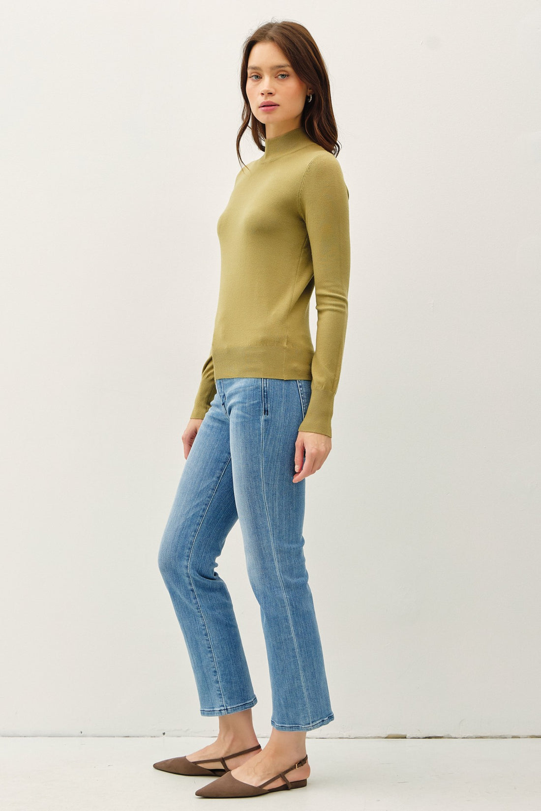 Basic Mockneck Sweater