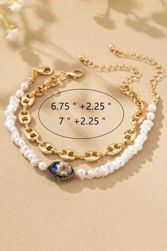 Set 2 Pulseras | Cadena Marina Dorada y Perlas con Dije Central de Esmalte Cloisonné Floral | Cierre Mosquetón by LA3accessories