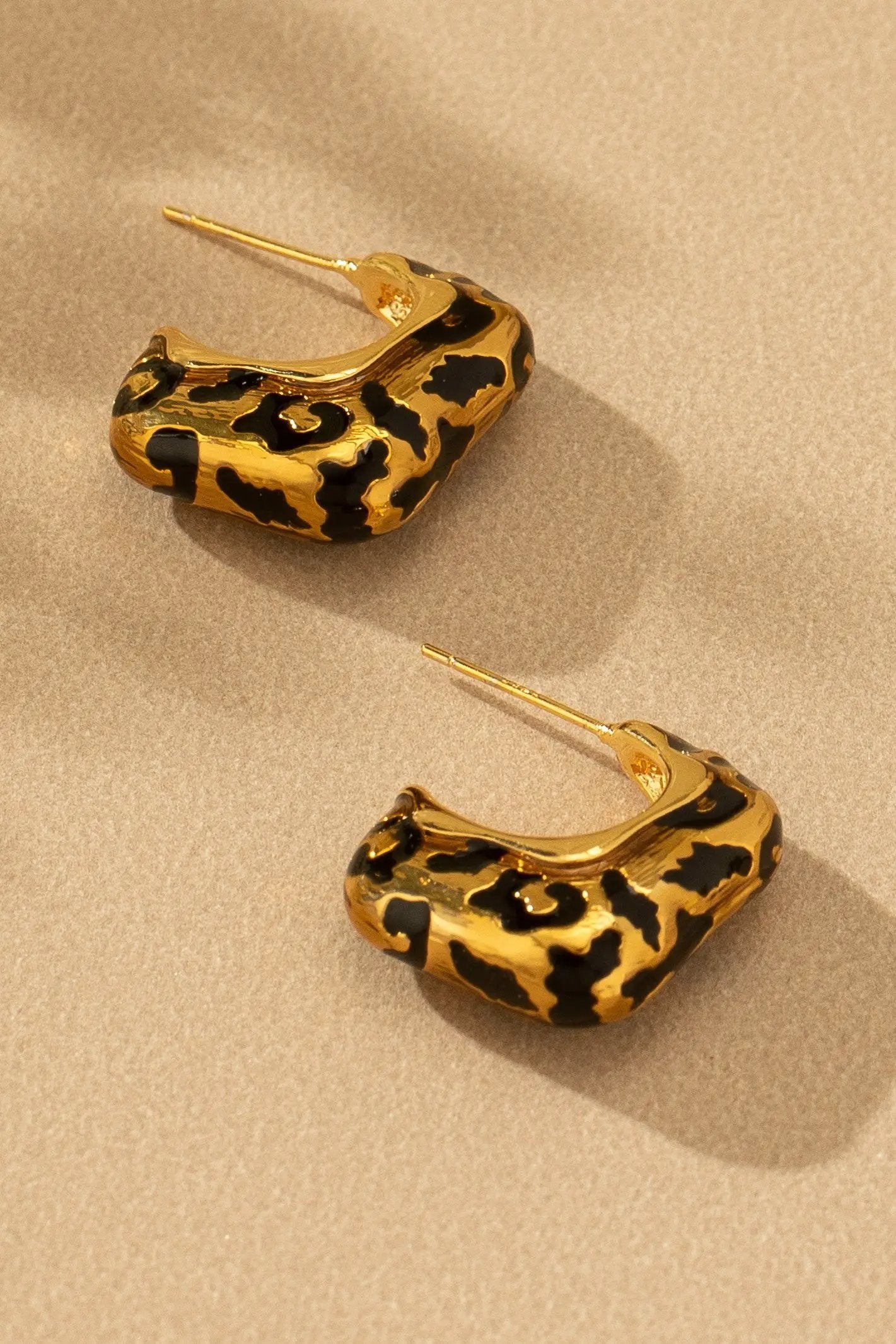 Aretes Leopardo acero inoxidable cuadrado by LA3accessories