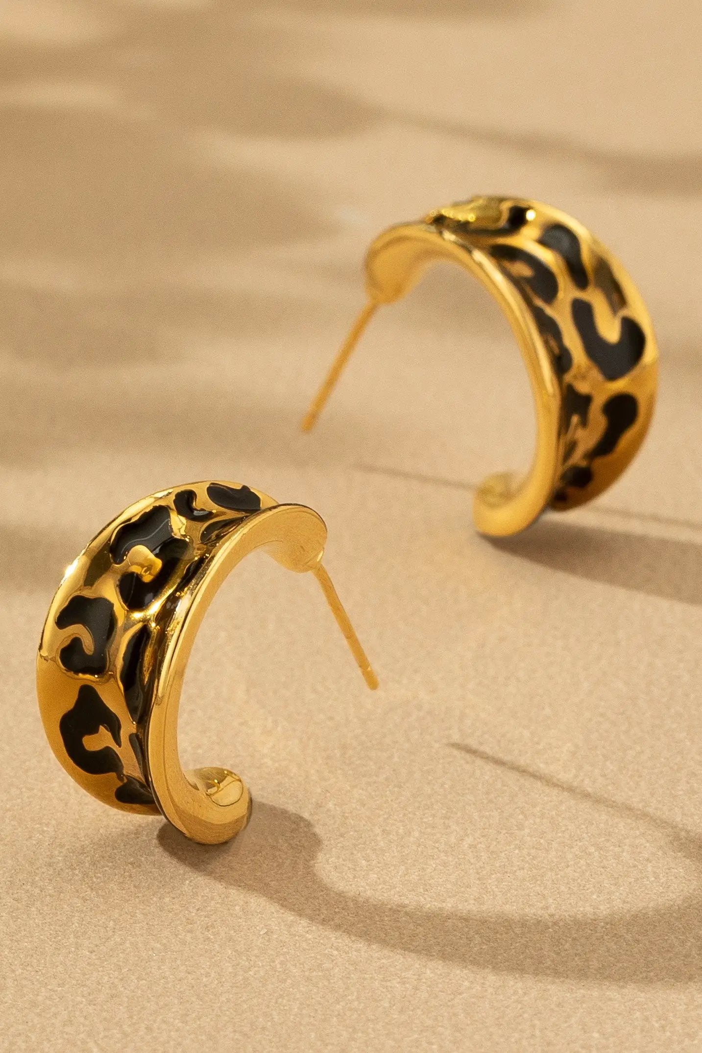 Aretes Leopardo acero inoxidable cuadrado by LA3accessories