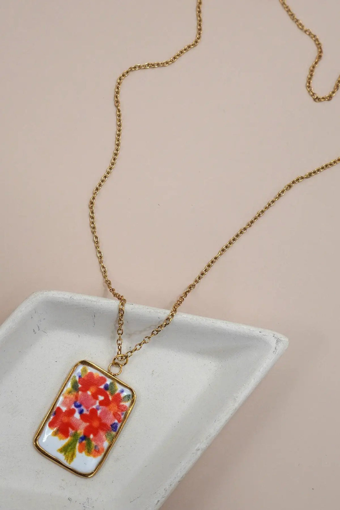 Cuello impermeable y sin deslustre de acero inoxidable de 18 quilates by Yanet Collective