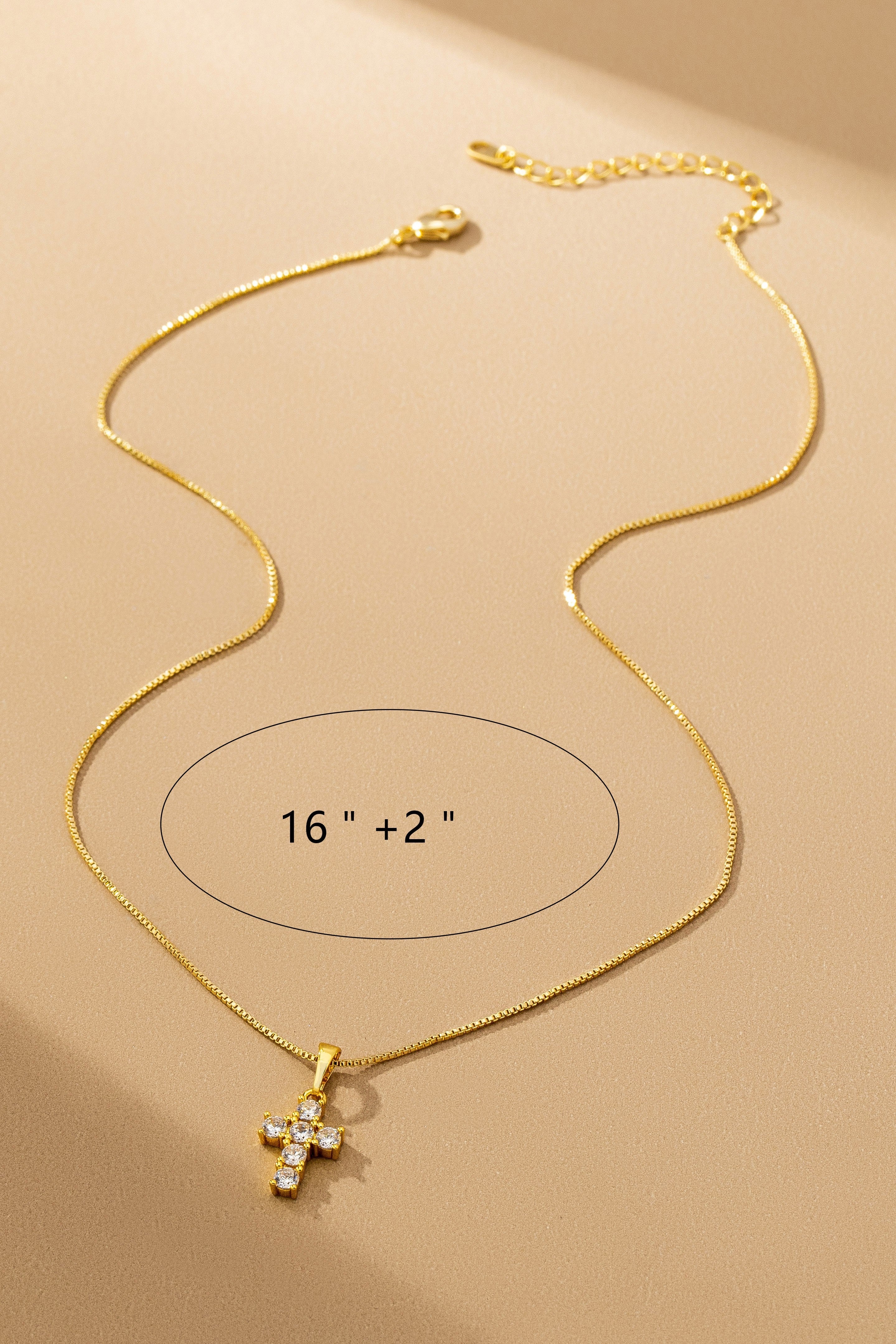 Collar Cruz de Cristal Brillante | Joyería Artesanal Elegante