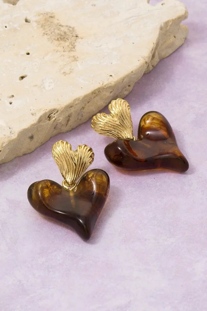 Pendientes de Corazón en Resina Metálica y Mármol by Fame Accessories