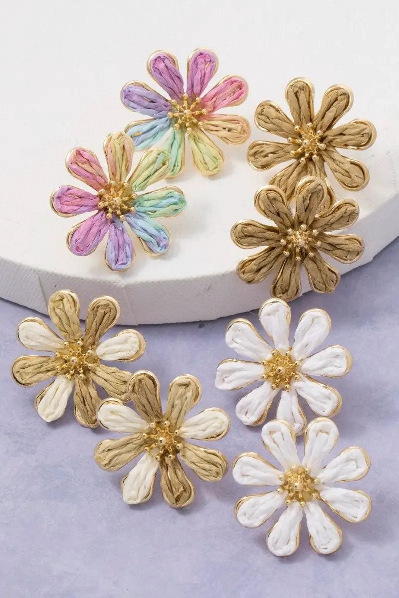 Pendientes de Botón con Flores de Rafia Multicolor by Fame Accessories