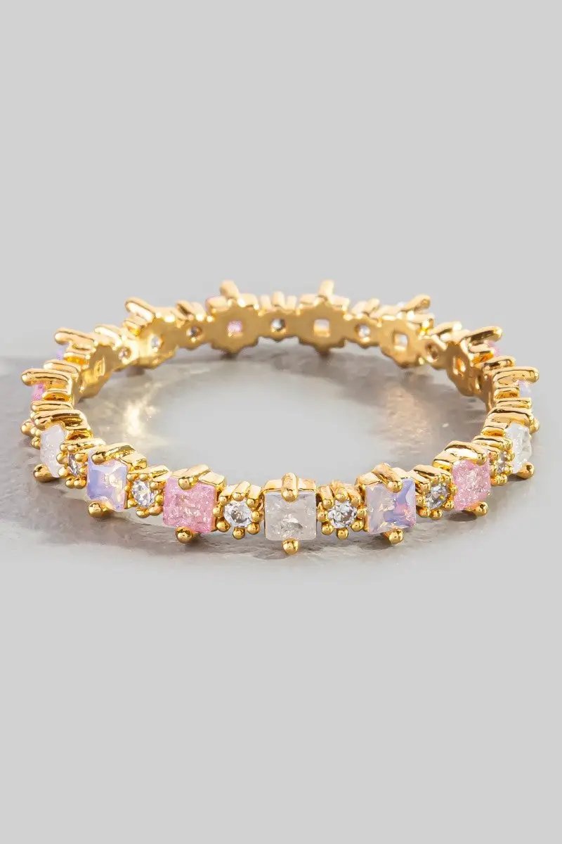 Anillo Cuadrado Chapado en Oro con Circonitas by Fame Accessories