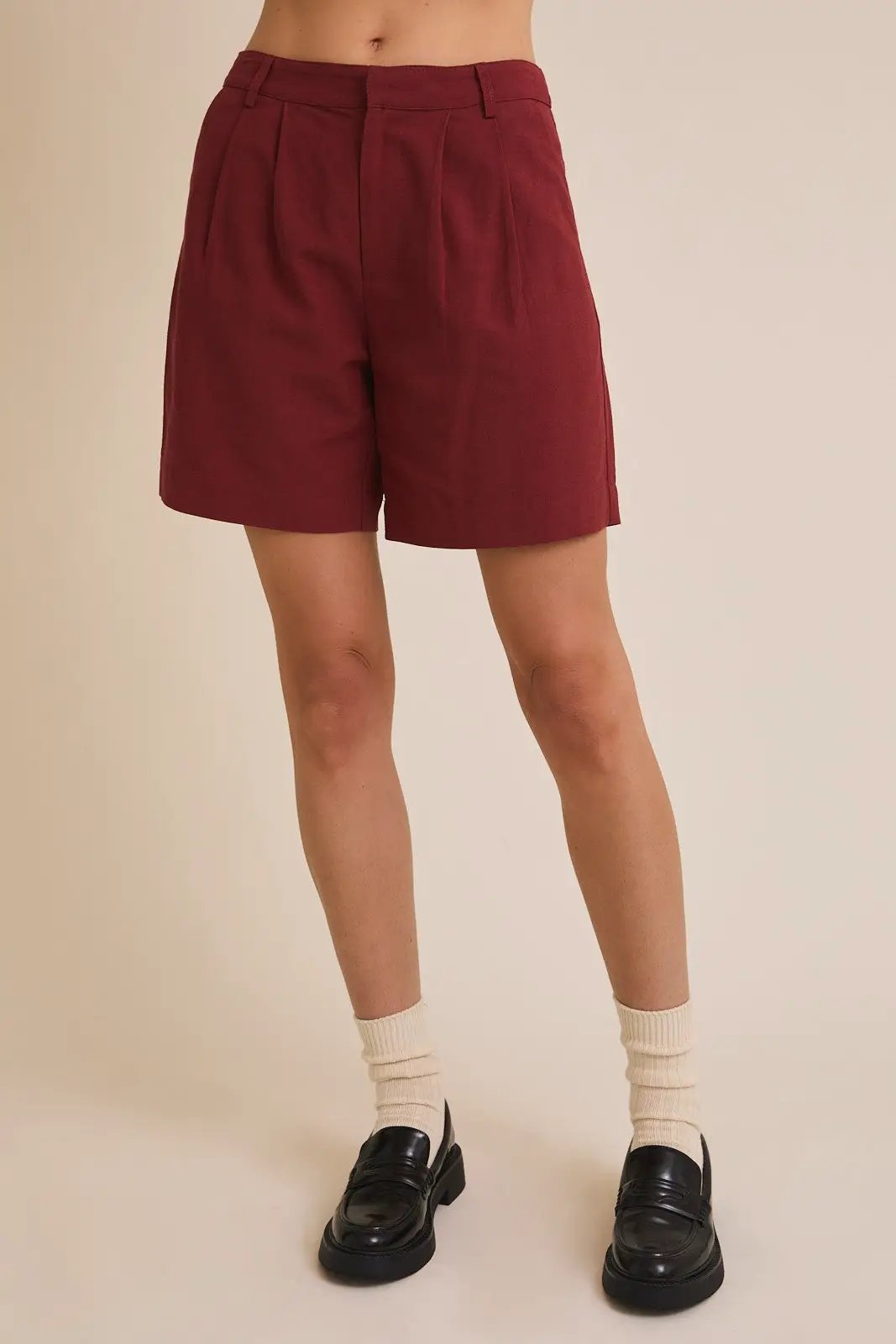 Gilli Red Pleated Bermuda Shorts – Linen Blend Tailored Woven Shorts - Shorts