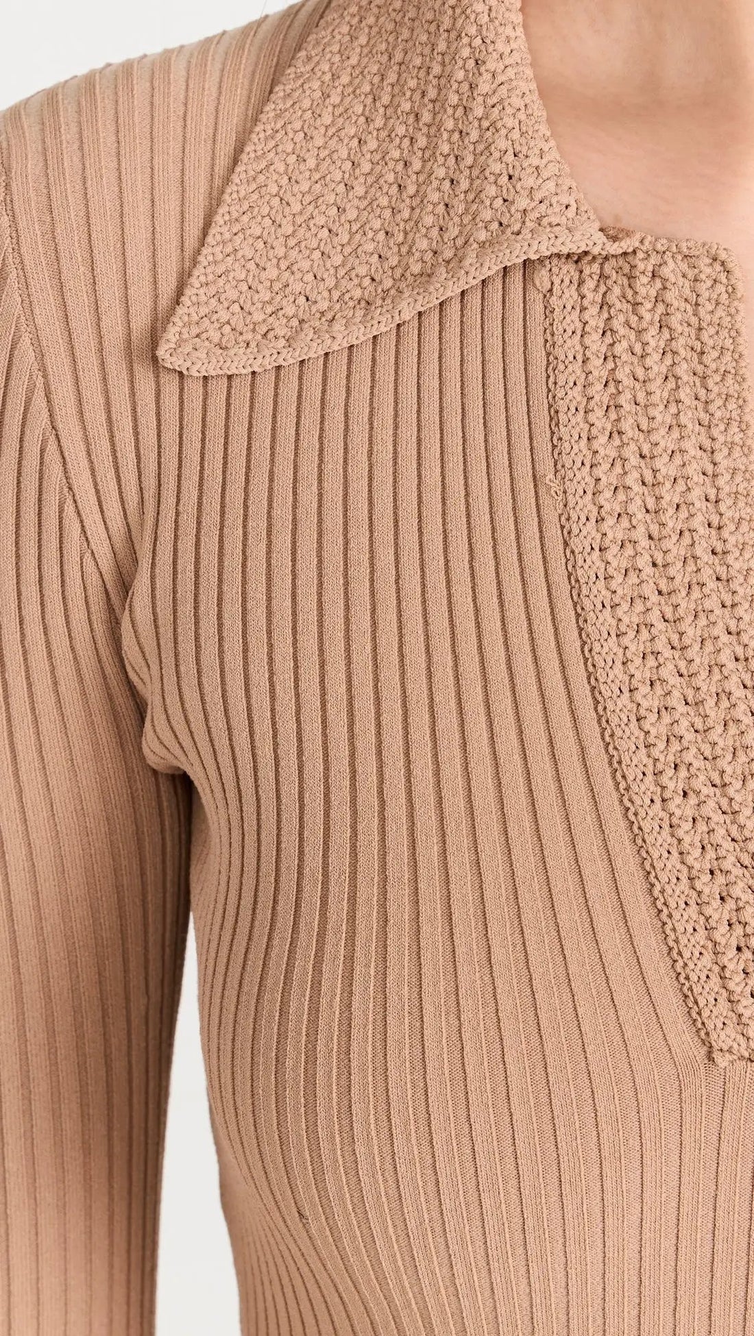 Vestido Beige Falda Linea A Manga larga by Yanet Collective