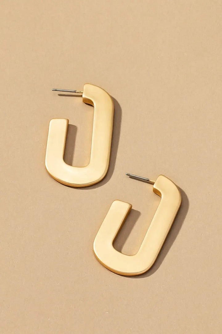 Pendientes de aro con superficie plana en forma de U by Yanet Collection