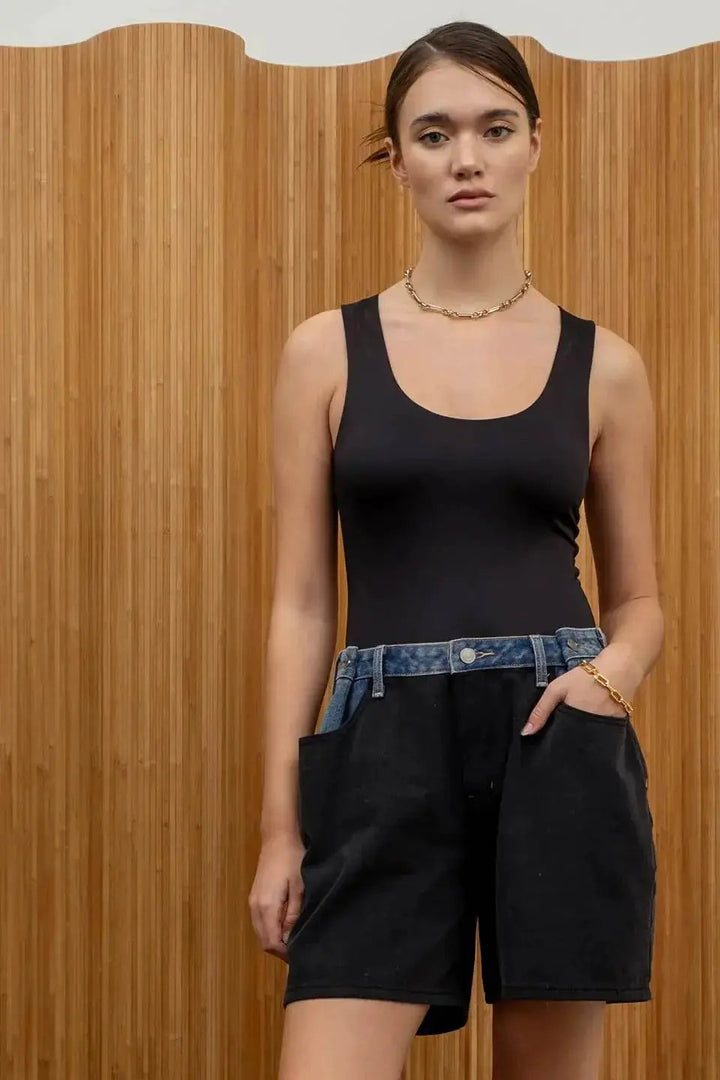 Body Negro Sin Mangas by Yanet Collective