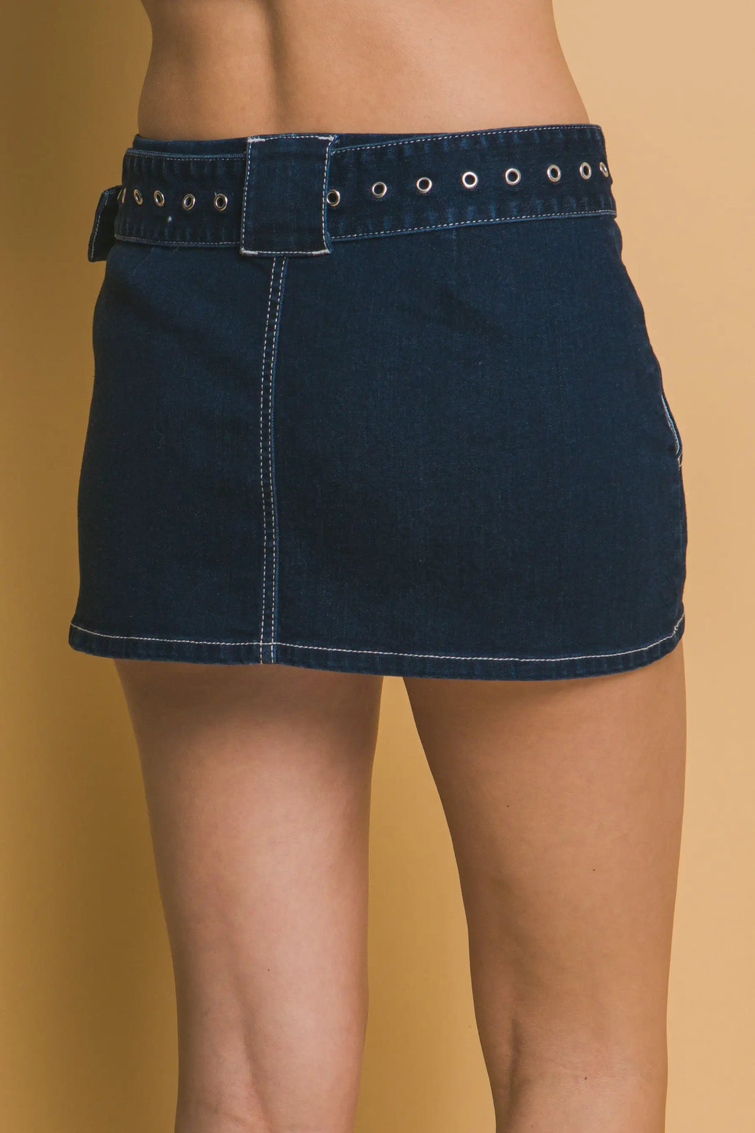 Falda Mini de Mezclilla Azul Índigo by Yanet Collective