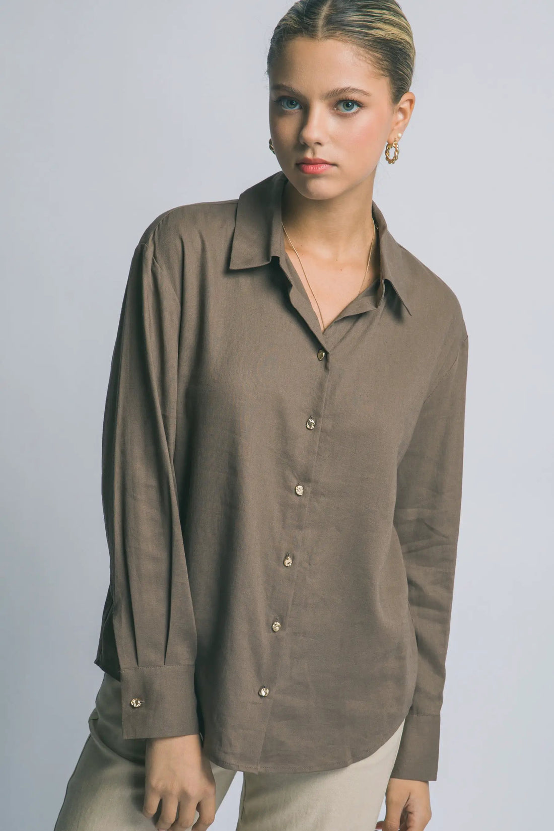 Camisa de Lino para Mujer de Manga Larga con Cuello y Botones Manga Larga by LOVE TREE
