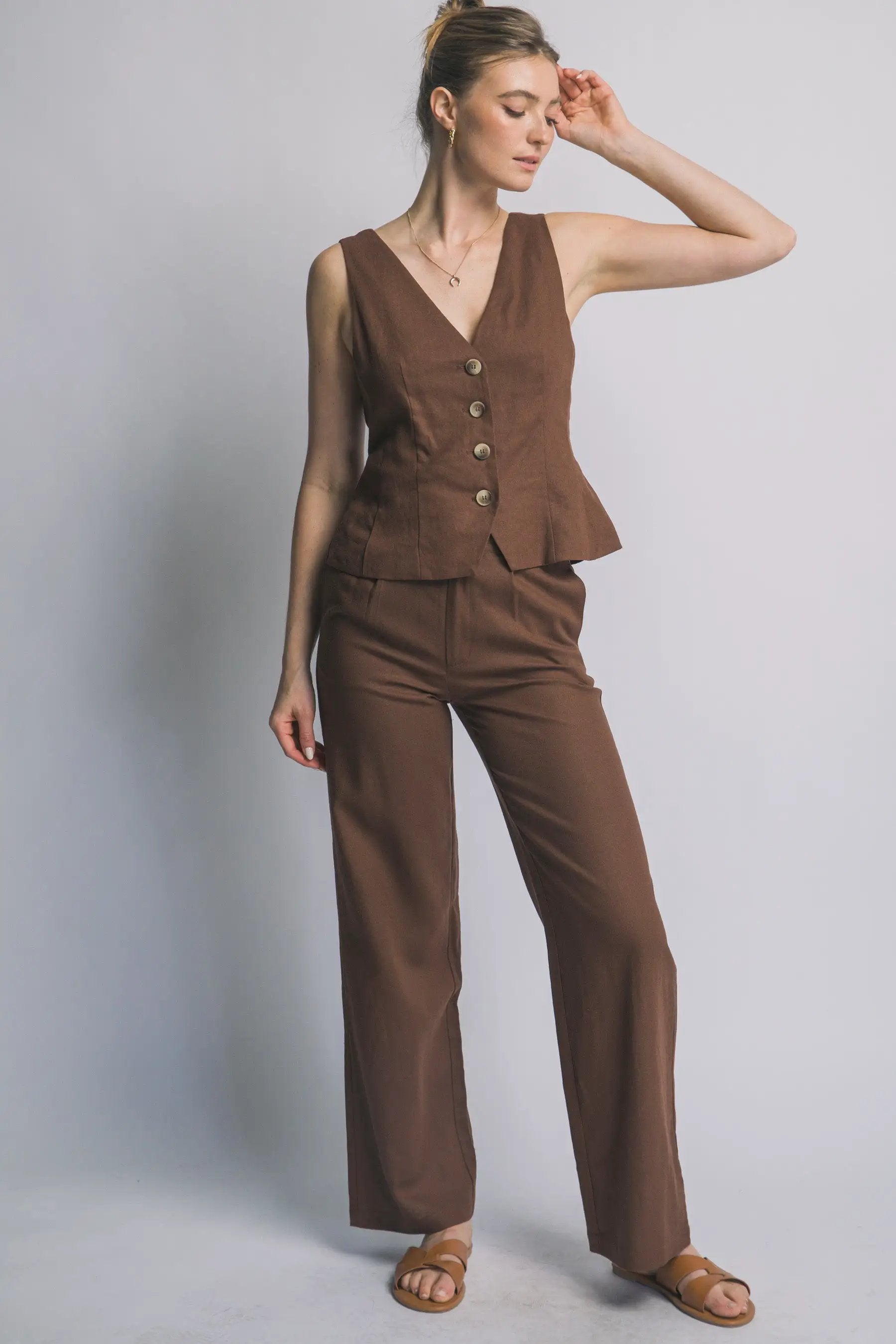 Wholesale V- Neckline Linen Vest 5217VL - LOVE TREE by LOVE TREE