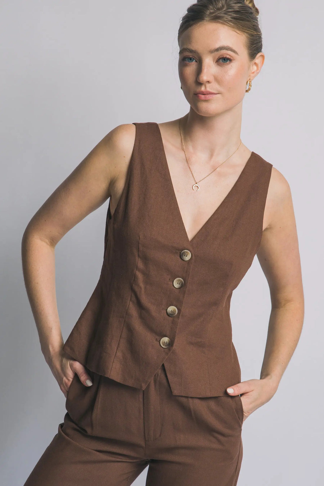 Wholesale V- Neckline Linen Vest 5217VL - LOVE TREE by LOVE TREE