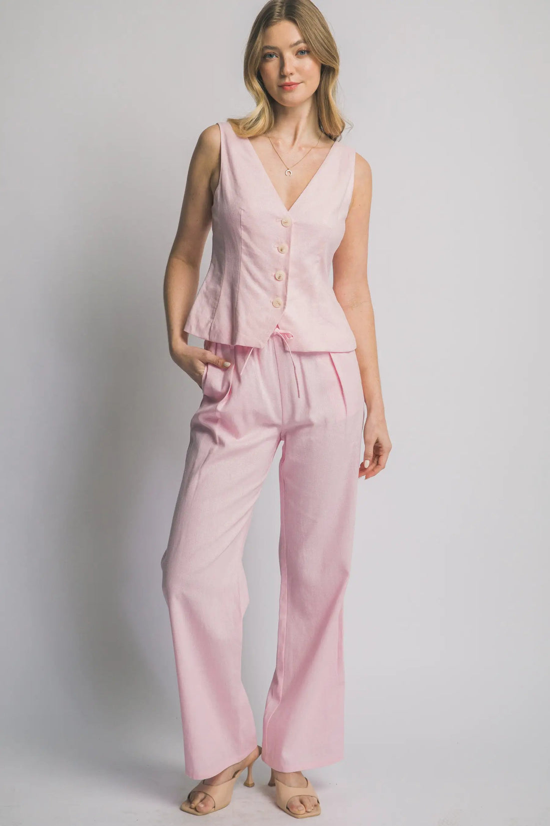 Wholesale V- Neckline Linen Vest 5217VL - LOVE TREE by LOVE TREE