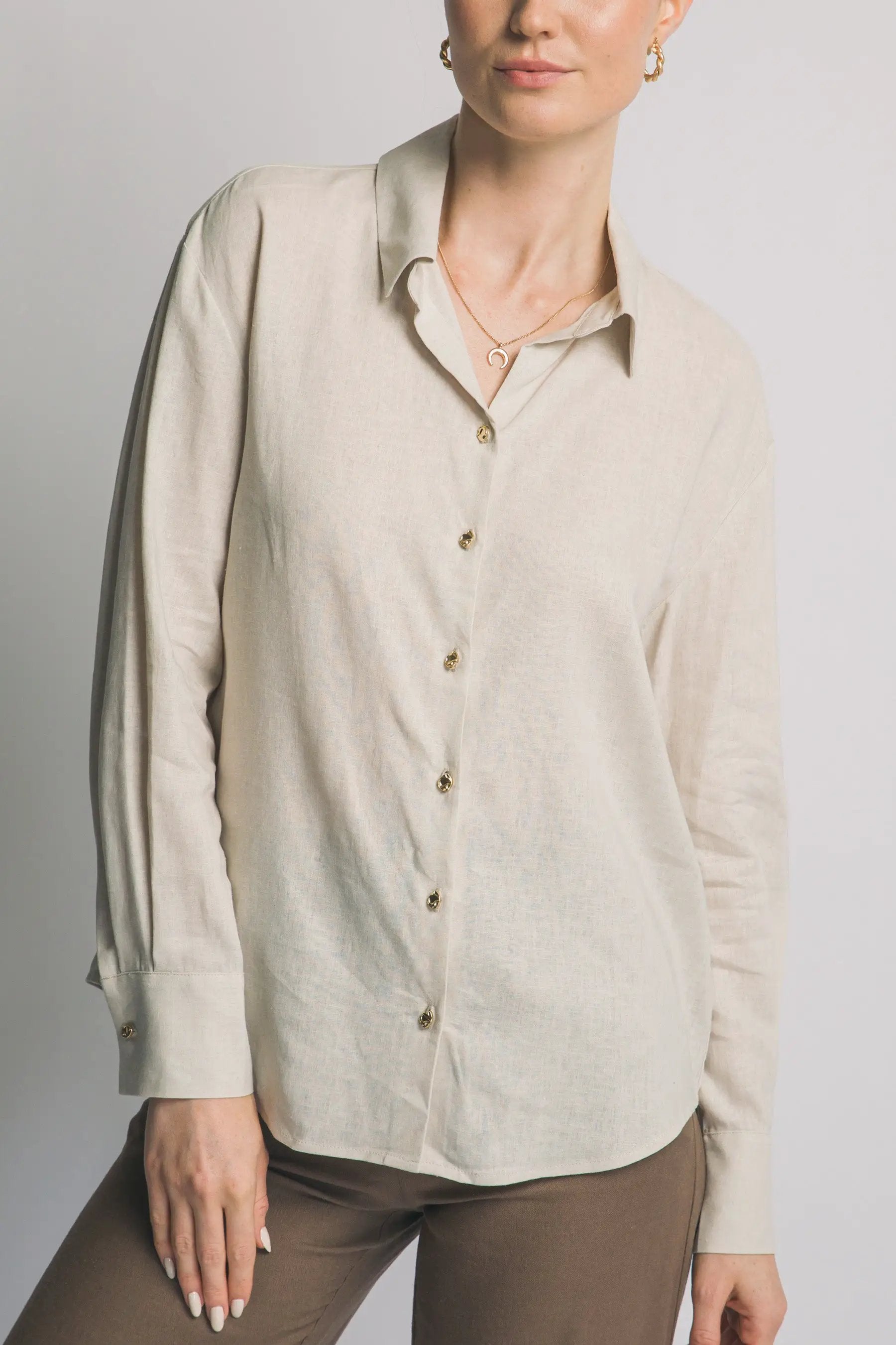 Camisa de Lino para Mujer de Manga Larga con Cuello y Botones Manga Larga by LOVE TREE