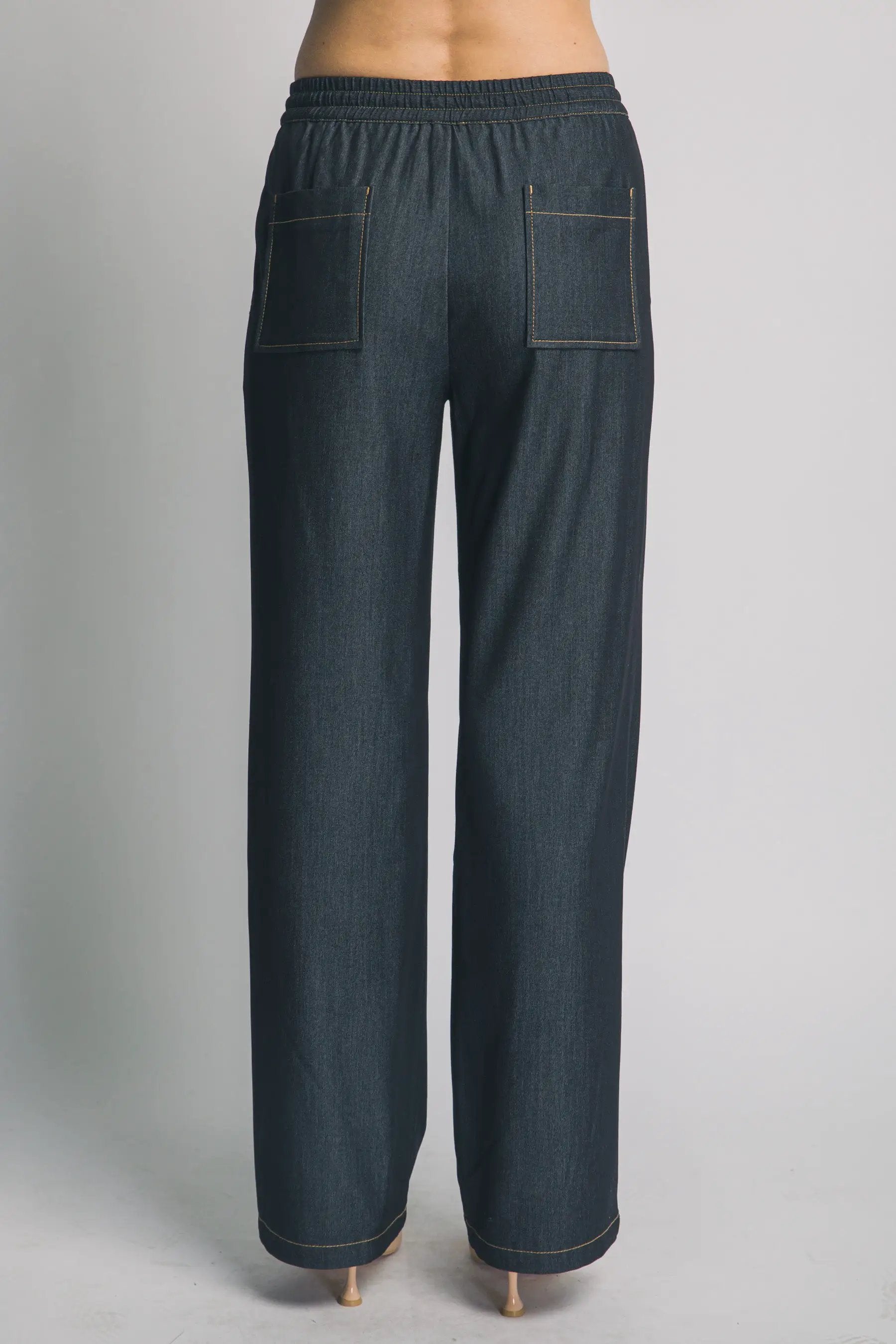 Pantalón de Mezclilla Corte Ancho para Mujer - Azul Desgastado - Estilo Moderno by LOVE TREE