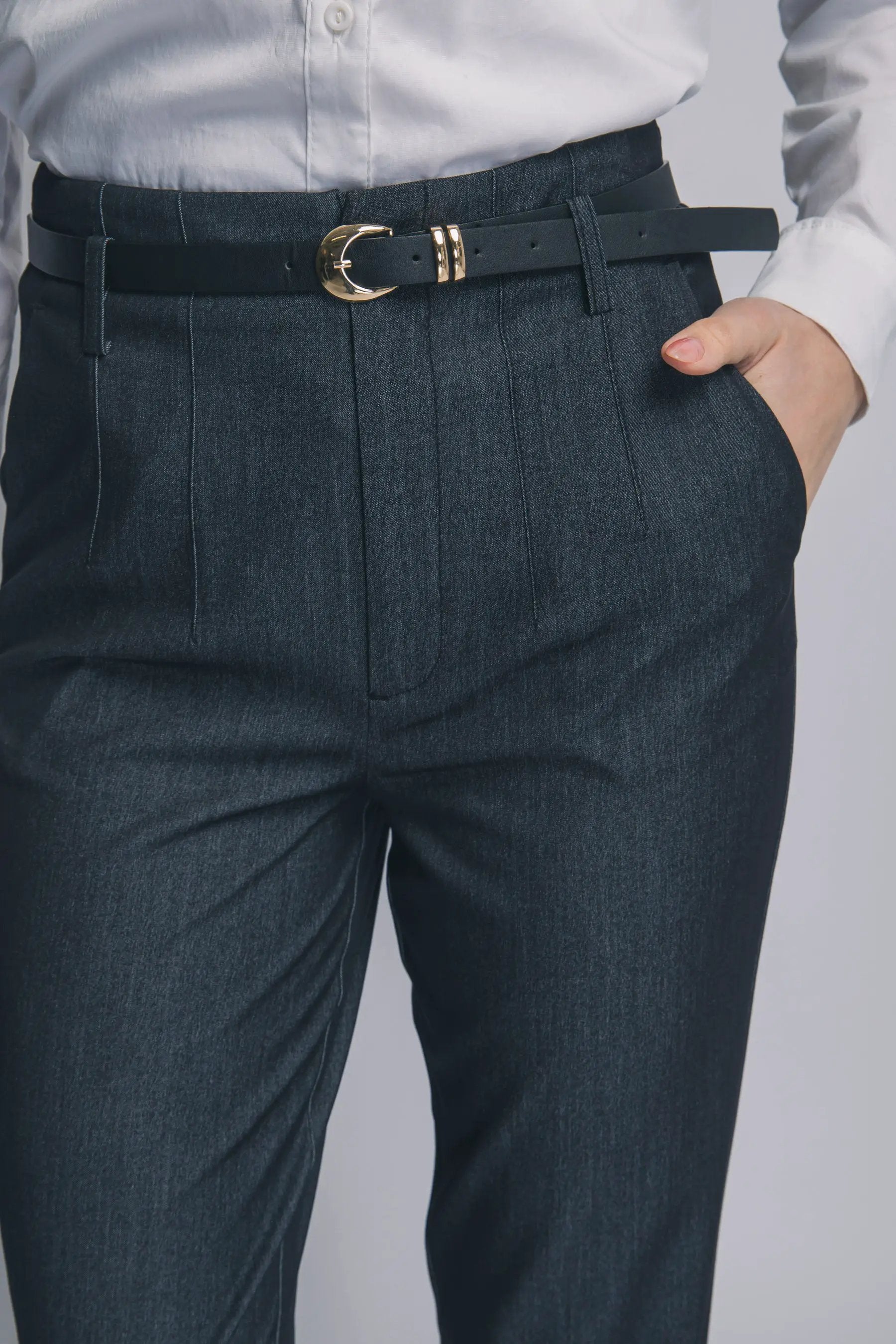 Pantalones Acampanados de Tiro Alto con Cinturón - Estilo y Comodidad by LOVE TREE