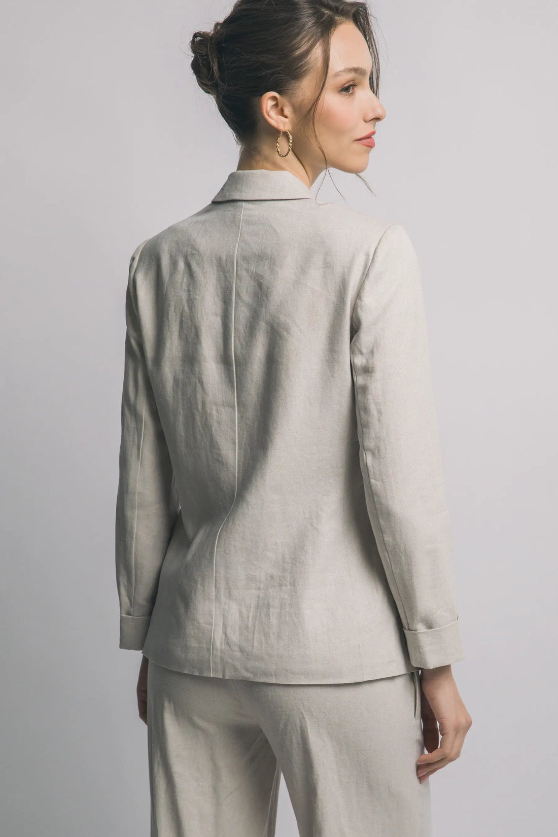 LOVE TREE Blazer de Lino para Mujer - Corte Recto y Elegante - Love Tree - Blazers