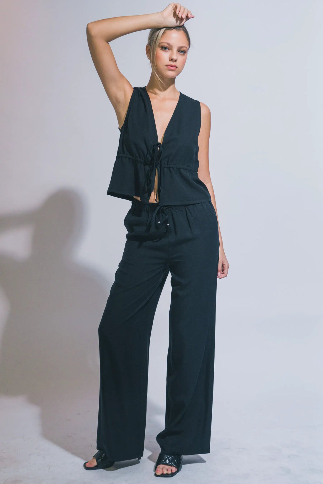Blusa Peplum con Lazada Frontal de Tencel - Estilo y Confort para Mujer by LOVE TREE