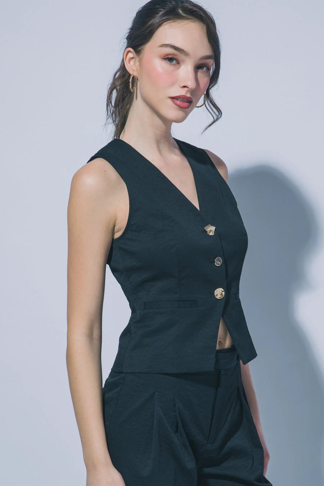 Chaleco de Mujer con Cuello en V y Botones al por Mayor 5230VL by LOVE TREE