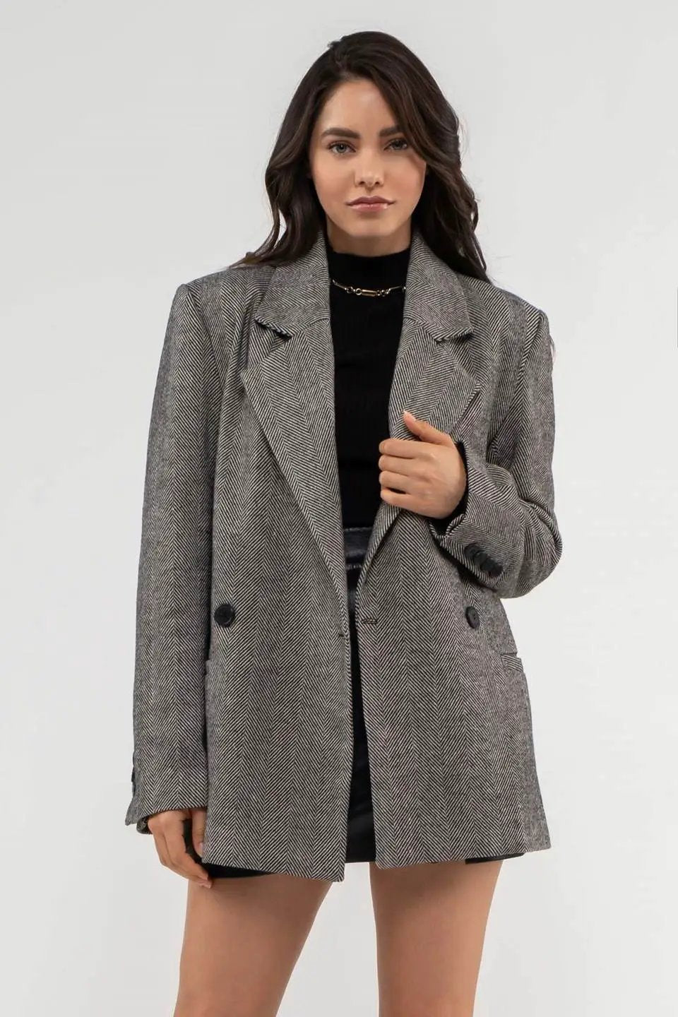 BLAZER LARGO CON CUELLO DE SOLAPA by Yanet Collection