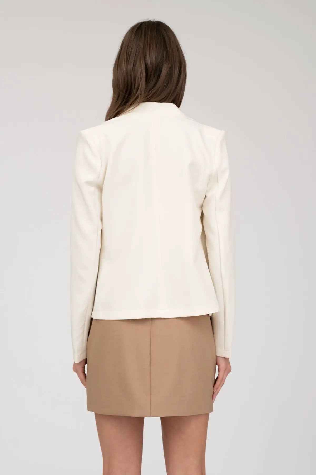 Blazer de Manga Larga con Cuello Notch Elegante by Yanet Collective