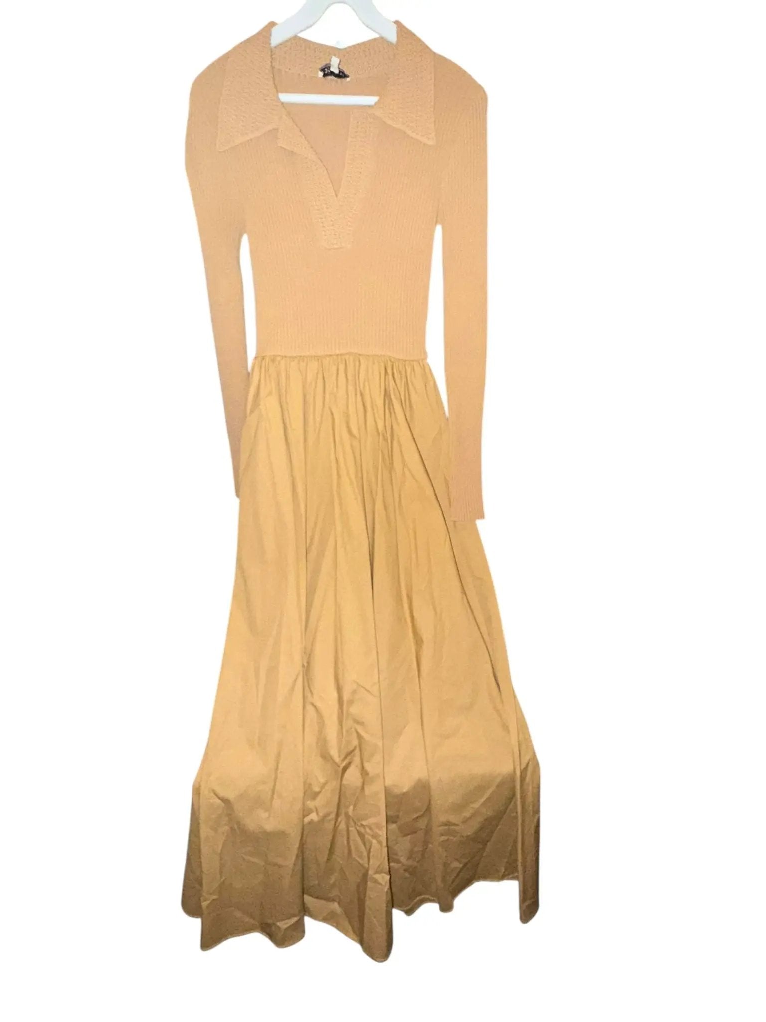 Vestido Beige Falda Linea A Manga larga by Yanet Collective