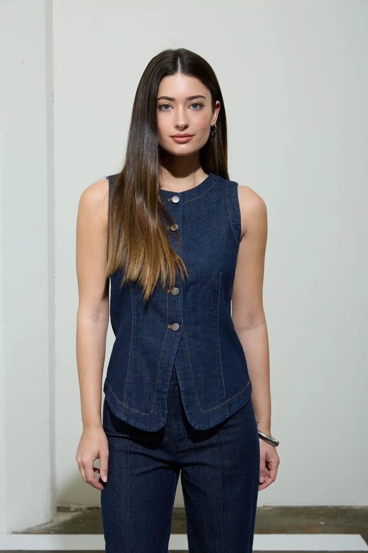 ROUND NECK BUTTON DOWN SLEEVELESS DENIM VEST by shopblupepper