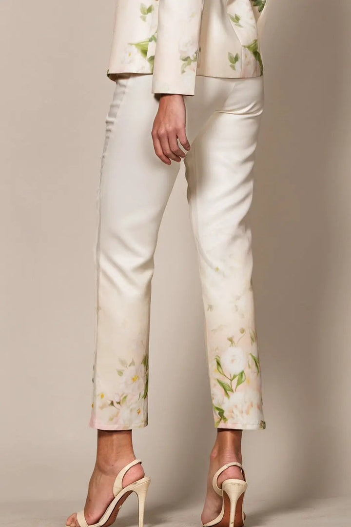 Pantalón Estrecho con Estampado Floral Blanco by Yanet Collective