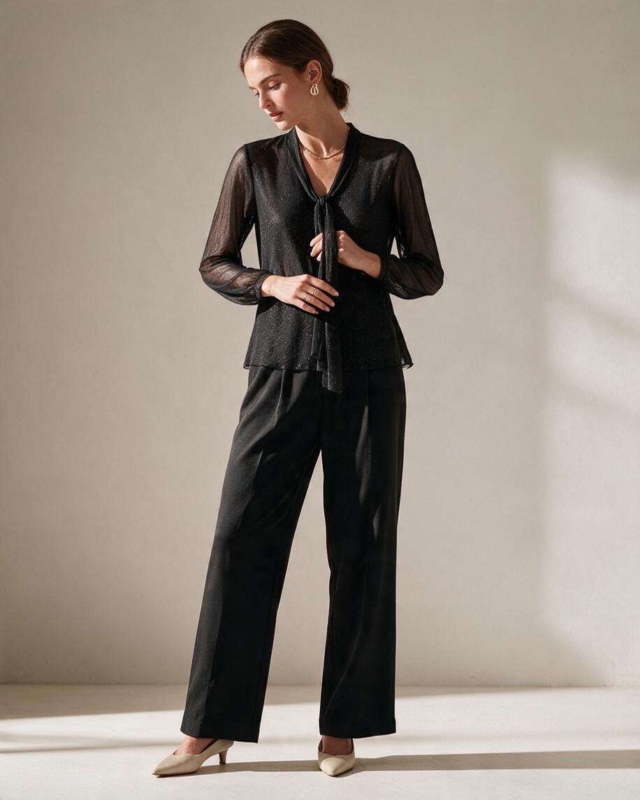 Blusa Negra Transparente con Lazos - Estilo Boutique