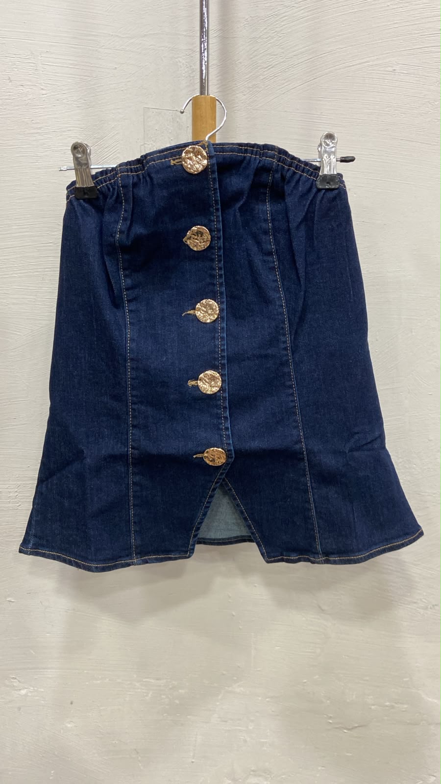 Falda Midi de Mezclilla Azul Oscuro con Abertura Lateral