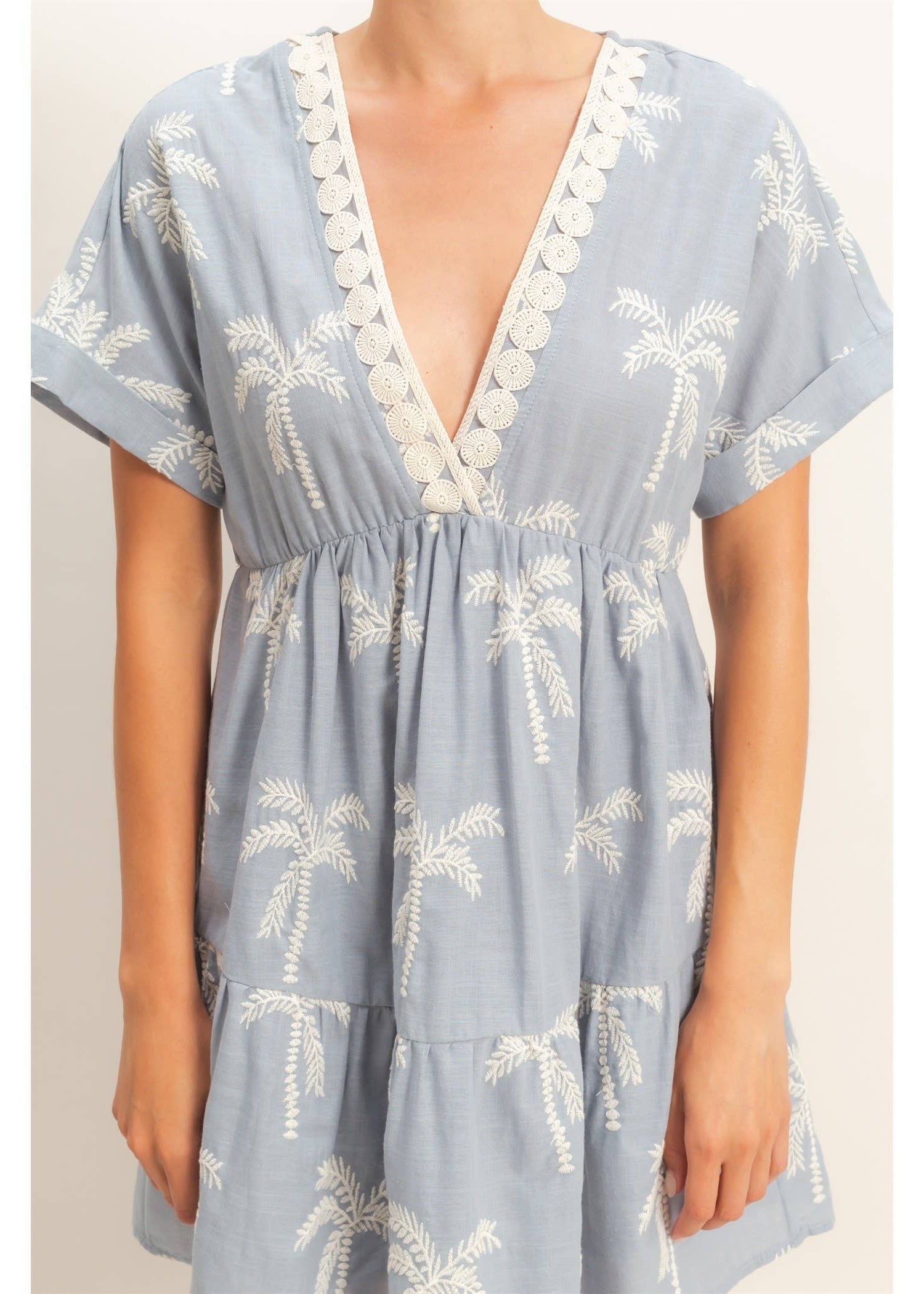 Vestido Coverup con Escote en V y Volantes - Estilo Boutique