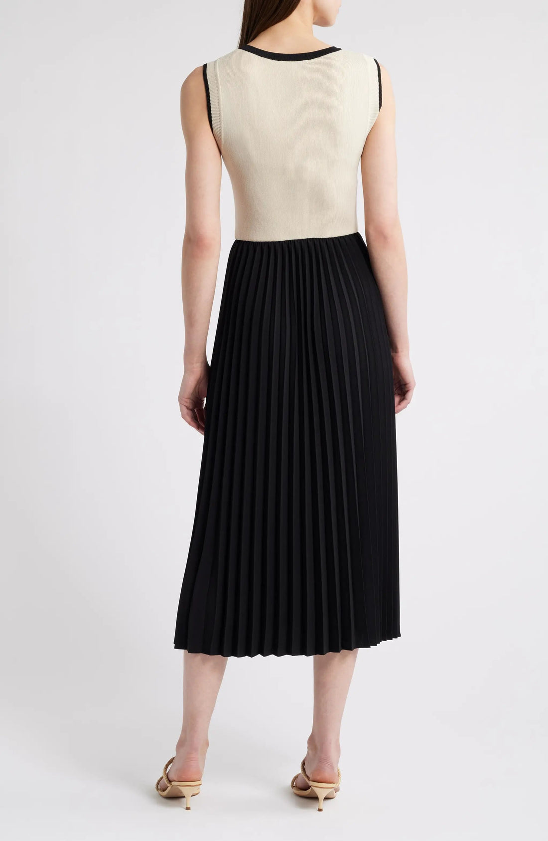 Vestido Maxi Fada Negra Top Beige Abotonado by Yanet Collective