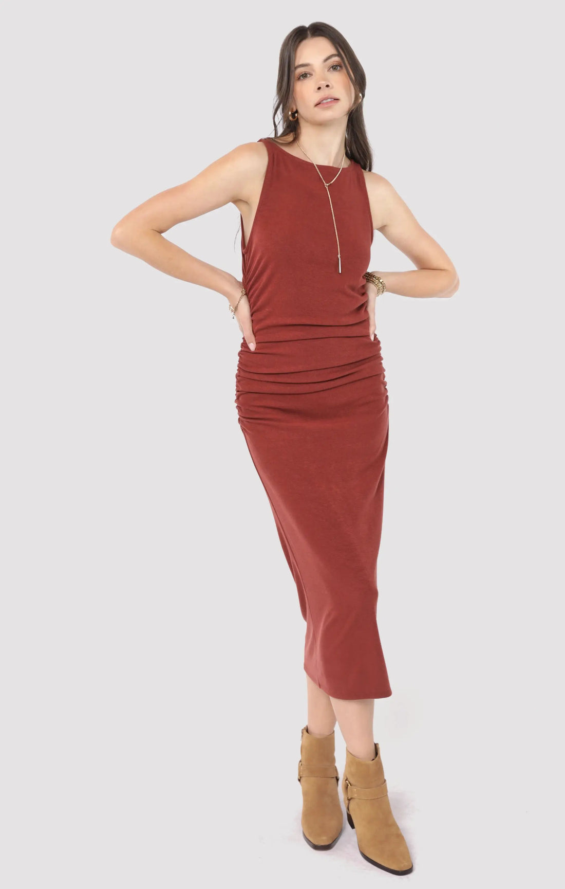 Vestido rojizo by Yanet Collective