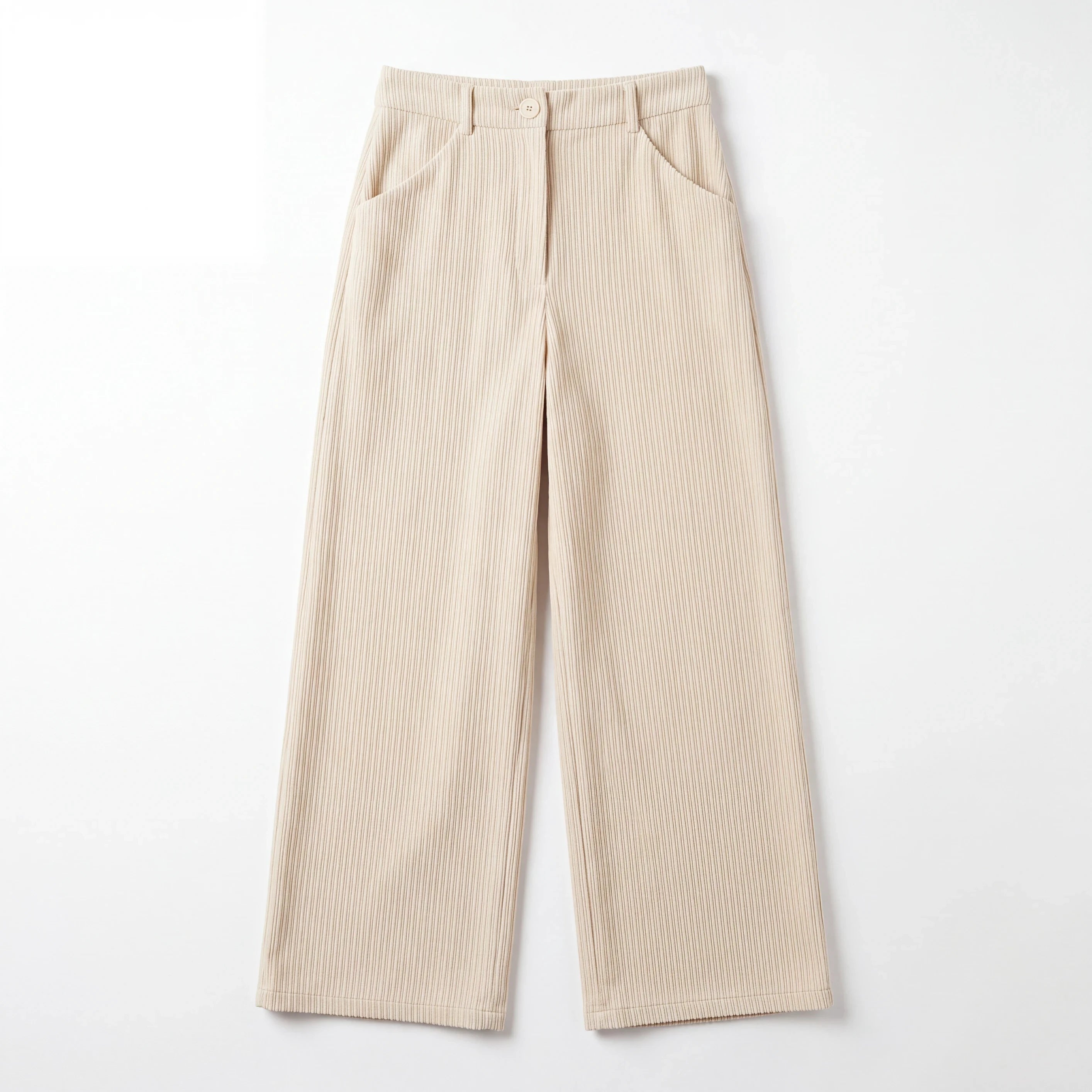 Pantalones Yanet Collective beige de pierna ancha con tejido texturizado, tiro alto y bolsillos laterales funcionales.