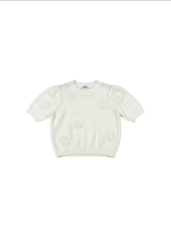 Blusa blanca con flores 3D by Yanet Collective