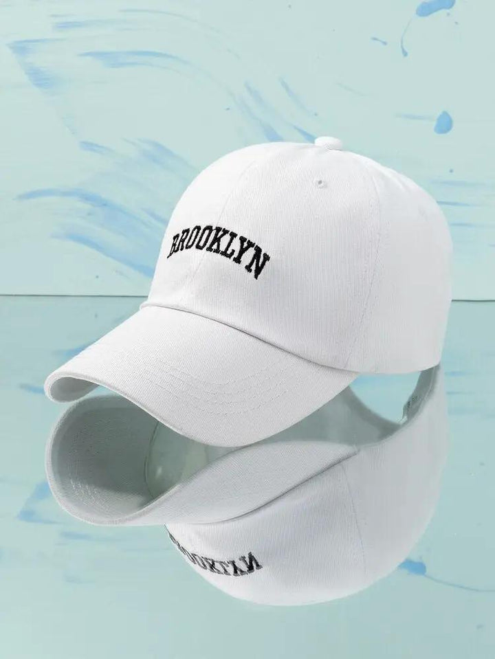 Gorra by Yanet Collection